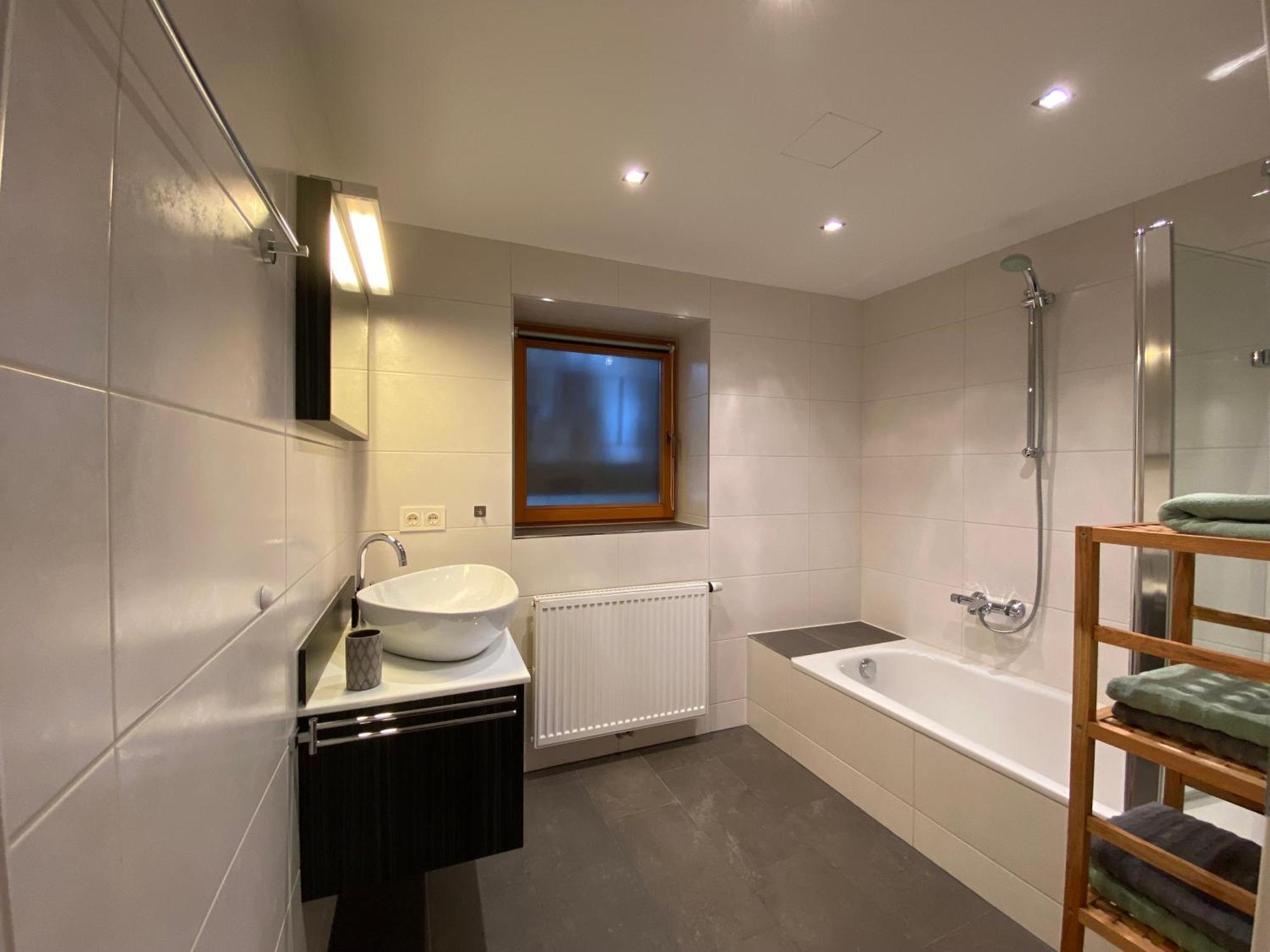 Appartement Two เอิทซ์ทาล-บาห์นฮอฟ ภายนอก รูปภาพ
